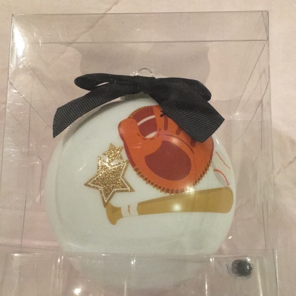 Personalized Christmas ornaments (AE)